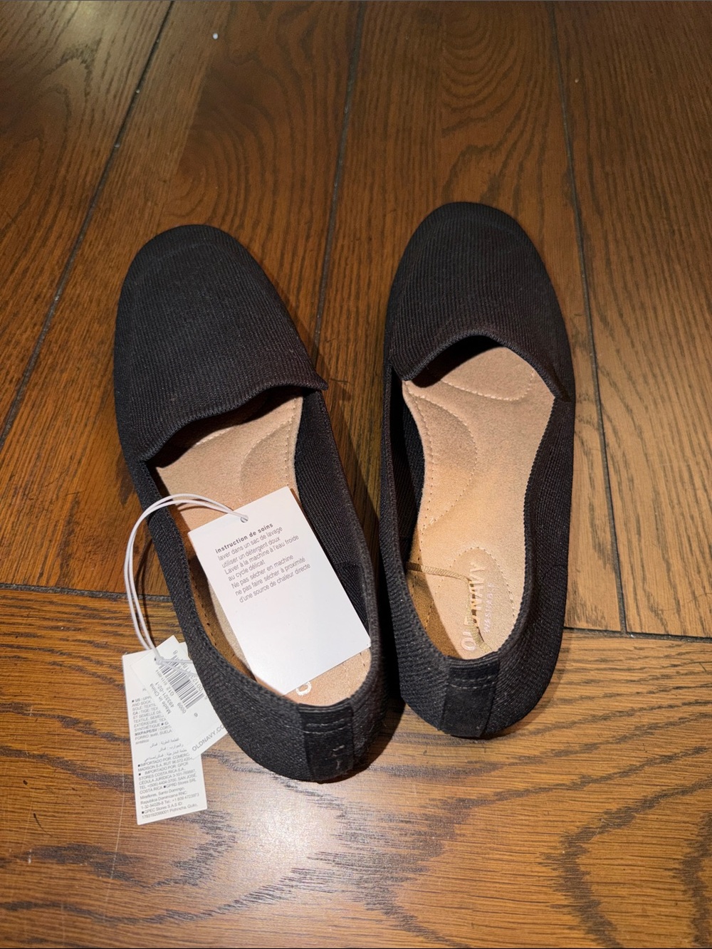Black Women's Slip-On Comfort Flats
